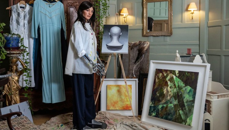 ai-da_feature_theartgorgeous